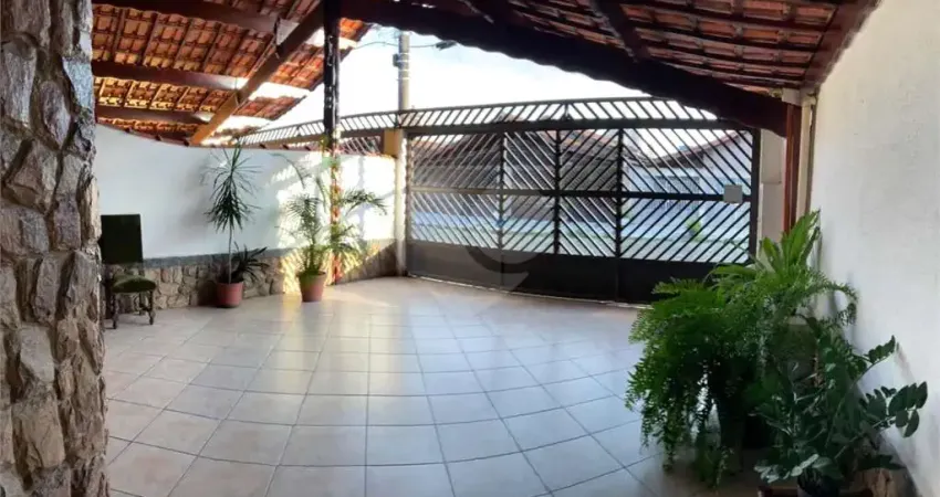 Casa com 2 quartos à venda no Balneário Maracanã, Praia Grande 