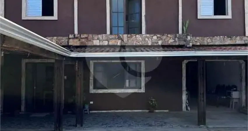 Casa com 4 quartos à venda no Jardim Quietude, Praia Grande 