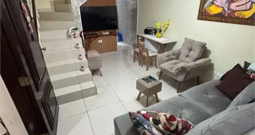 Casa com 2 quartos à venda na Tupi, Praia Grande 