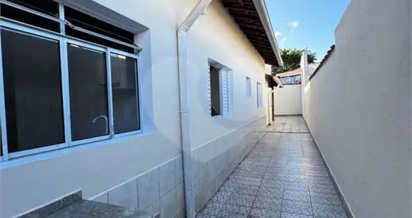 Casa com 2 quartos à venda em Guilhermina, Praia Grande