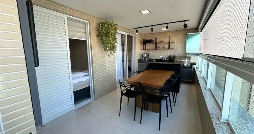 Apartamento com 3 quartos à venda na Rua Otelo Rodrigues Franco, 215, Canto do Forte, Praia Grande