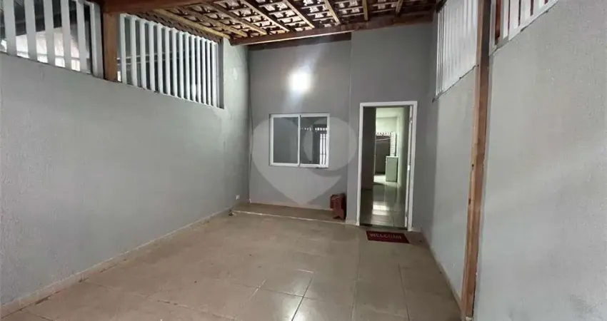 Casa com 3 quartos à venda na Vila Mirim, Praia Grande 