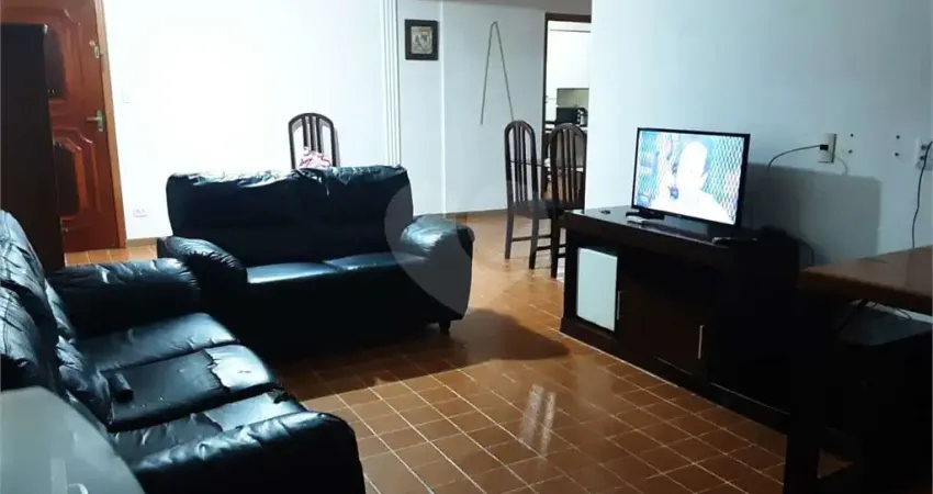 Apartamento com 2 quartos para alugar na Rua Bolívia, 48, Guilhermina, Praia Grande