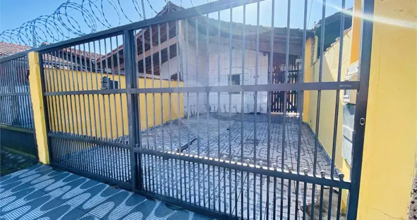 Casa com 2 quartos à venda na Vila Caiçara, Praia Grande