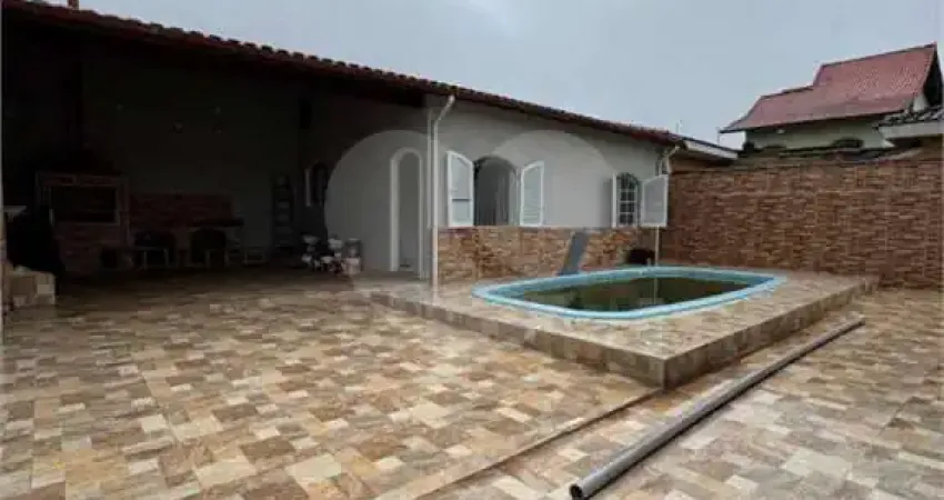 Casa com 4 quartos à venda no Solemar, Praia Grande 