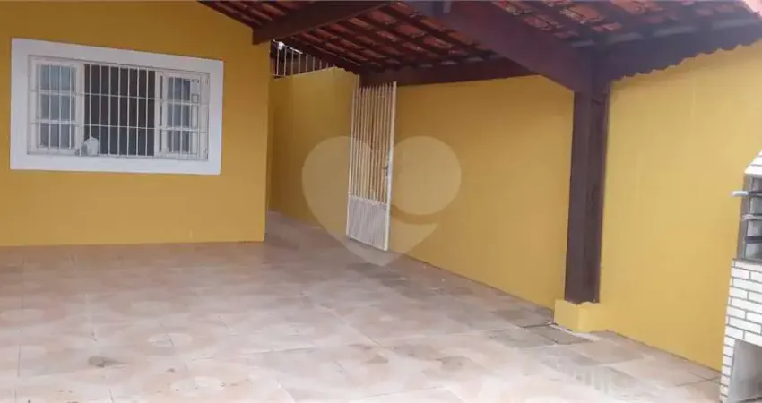 Casa com 4 quartos à venda na Vila Mirim, Praia Grande