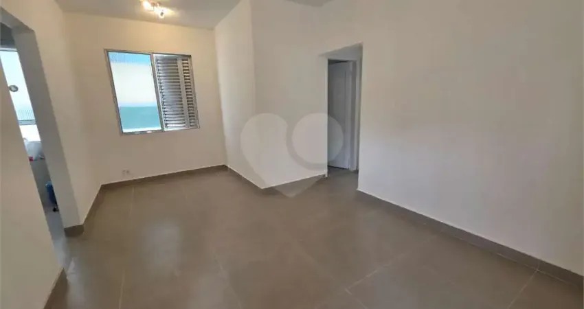 Apartamento com 2 quartos para alugar em Guilhermina, Praia Grande 