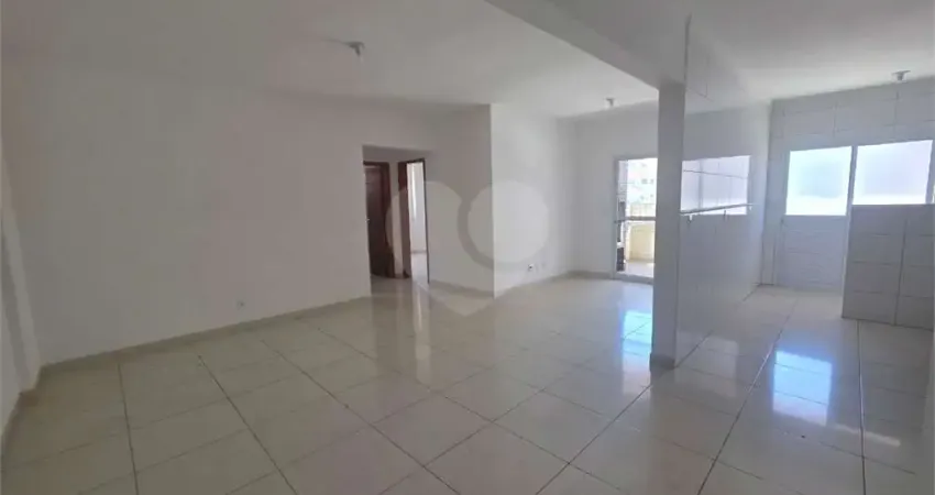 Apartamento com 2 quartos para alugar na Rua Marajoara, 63, Guilhermina, Praia Grande