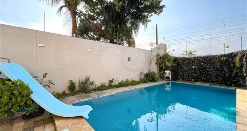 Casa com 4 quartos à venda na Rua Amin Andraus, 279, Vila Caiçara, Praia Grande