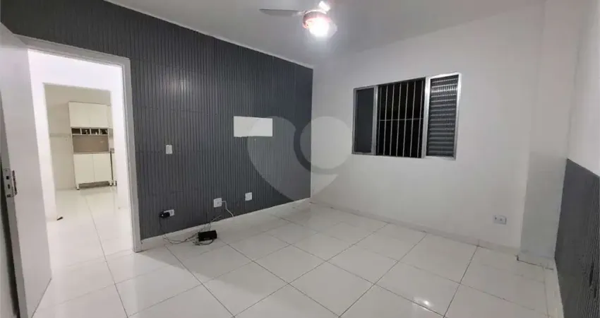 Barracão / Galpão / Depósito à venda na Rua Suias, 50, Tupi, Praia Grande