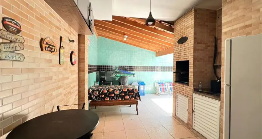 Casa com 3 quartos à venda na Vila Caiçara, Praia Grande