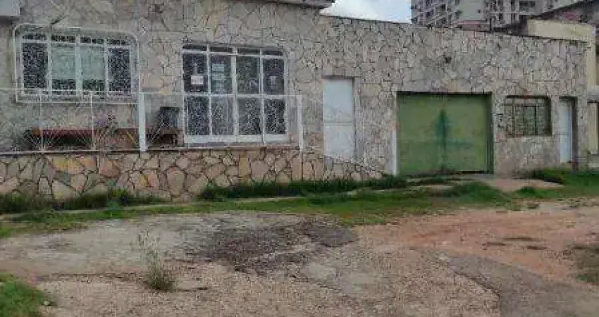 Comercial/Industrial no bairro Cidade Alta em Cuiabá - MT