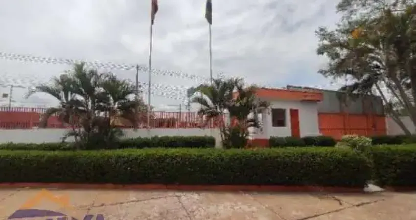 Comercial/Industrial no bairro são Jose  /  Coxipo - Atras Feira de Goianai em Cuiabá - MT
