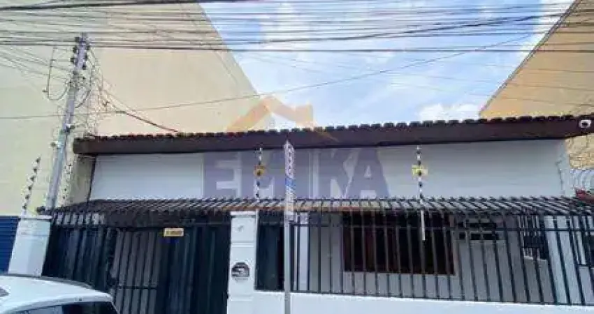 Casa com 8 quartos para alugar no Centro, Cuiabá 