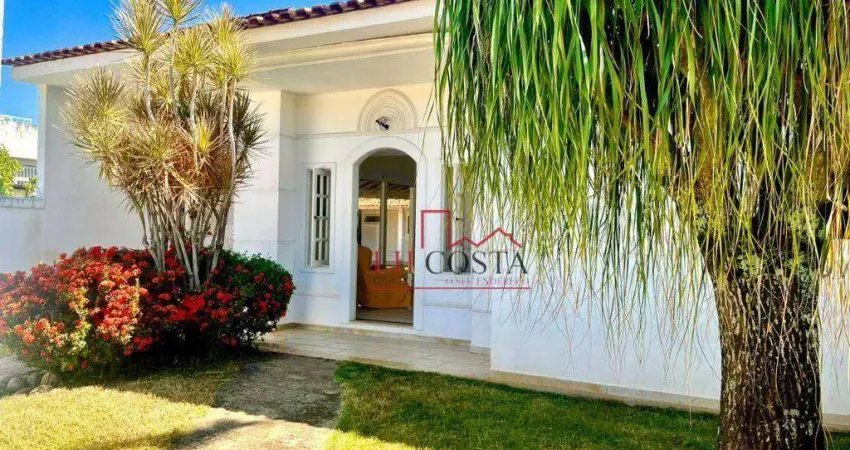 Casa com 6 dormitórios sendo 3 na casa Principal à venda, 400 m² por R$ 1.800.000 - Piratininga - Niterói/RJ