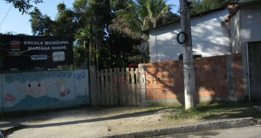 Casa com 3 dormitórios à venda, 200 m² por R$ 280.000,00 - Rio do Ouro - São Gonçalo/RJ