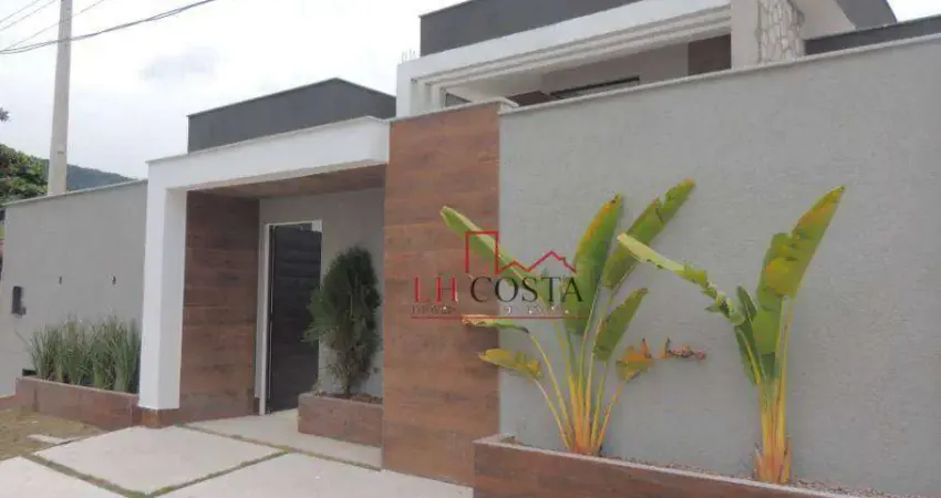 Linda Casa com 3 dormitórios sendo 1 suíte e vaga para 3 carros  à venda, 146 m² por R$ 750.000 - Praia de Itaipuaçu (Itaipuaçu) - Maricá/RJ