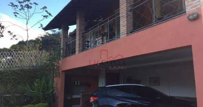 Casa com 3 dormitórios à venda, 222 m² por R$ 1.200.000,00 - Pendotiba - Niterói/RJ