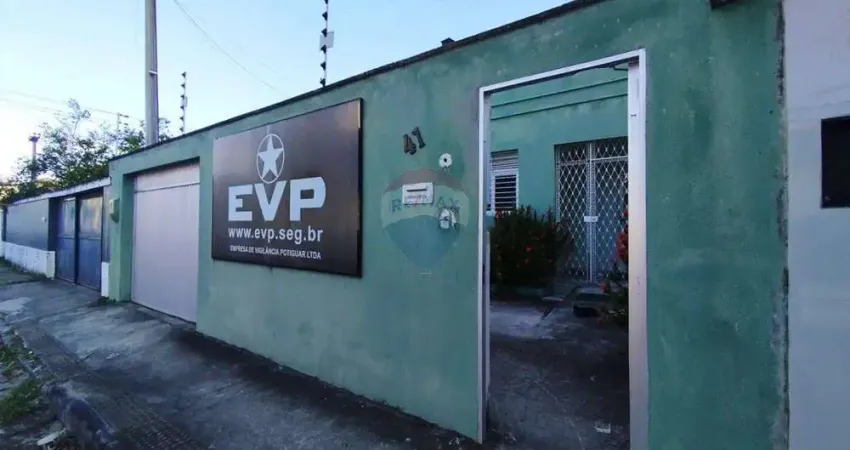 Casa com 5 quartos para alugar na Rua Dom Vital, 41, Santo Amaro, Recife