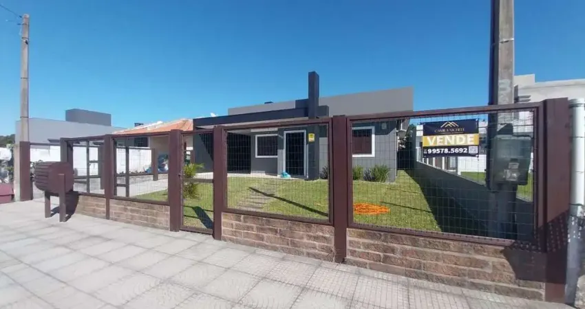 Casa com 3 quartos à venda na Rua flor de maio, 3690, Capão Novo, Capão da Canoa