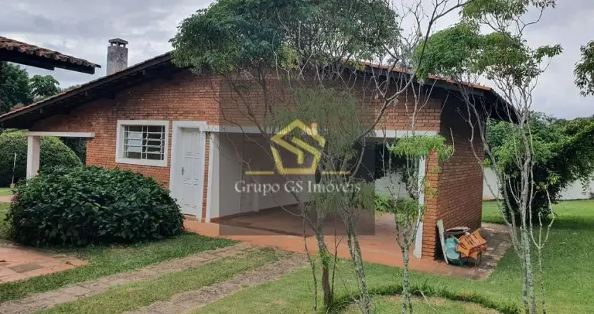 Chácara com 5 dormitórios à venda, 4 m² por R$ 1.600.000,00 - Country  Club - Valinhos/SP