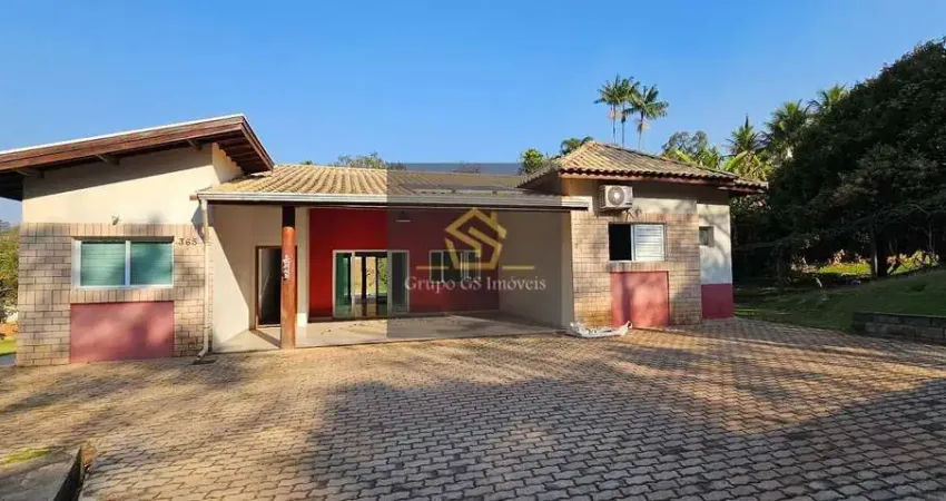 Casa com 3 dormitórios à venda, 235 m² por R$ 1.600.000,00 - Chácaras do Lago - Vinhedo/SP