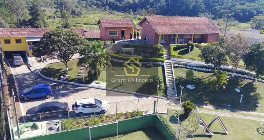 Chácara com 3 dormitórios à venda, 2 m² por R$ 999.000,00 - Bairro do Pinhal - Itatiba/SP
