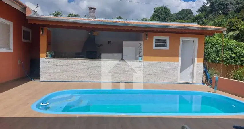 Casa com 1 dormitório e area gourmet com piscina à venda, 150m² - Roseira, Jundiaí, SP
