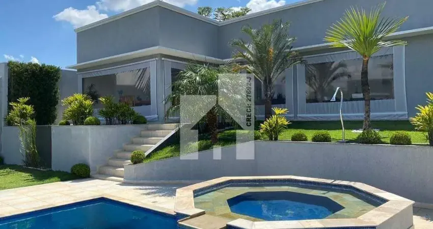 EXCELENTE Casa a Venda com 3 suítes, 340m² construidos, no Condominio Park Place - Bairro Caxambu -