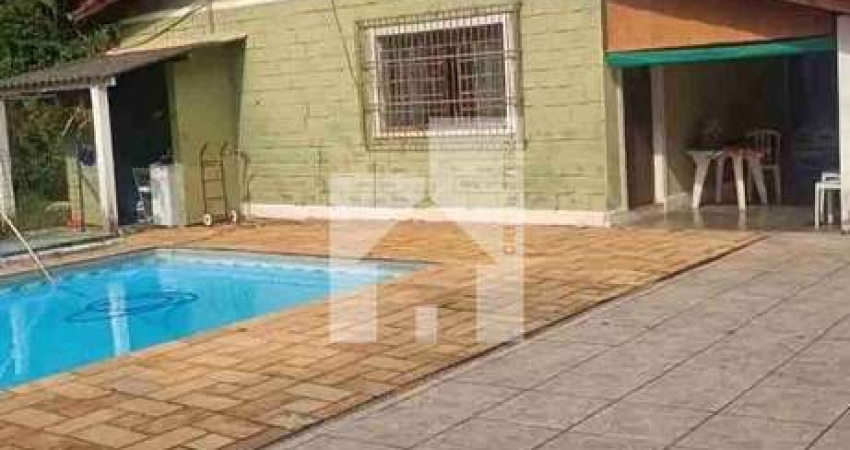 Chácara com 2 dormitórios à Venda, 2.000m² totais - Estância São Paulo, Campo Limpo Paulista, SP