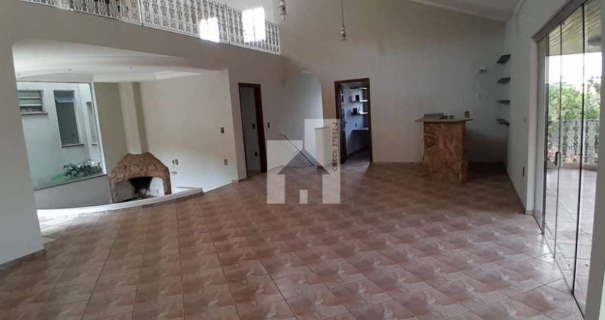 Casa para venda ou locação, 4 dorm (1 suíte), piscina, 638m² construídos - Condominio Jardim Europa