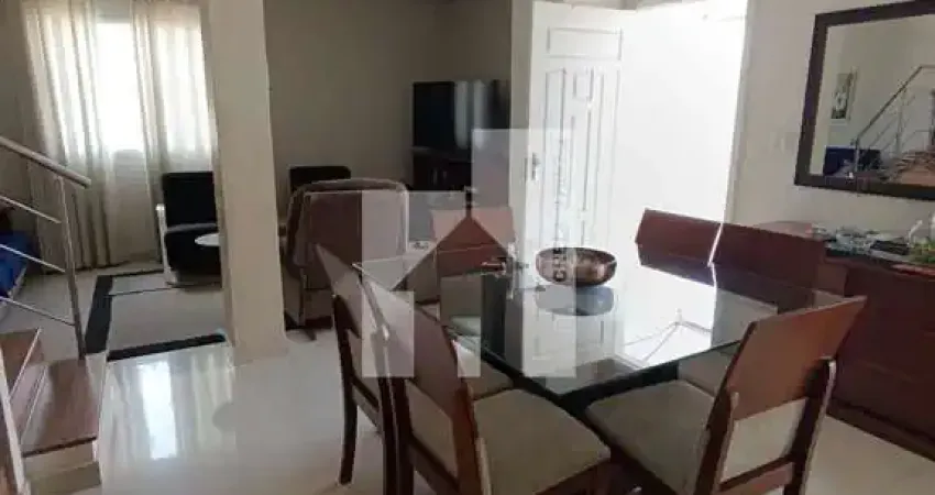 Casa / sobrado à venda ou permuta com 03 dormitórios, sendo 01 suíte - 102m² - condomínio garden re