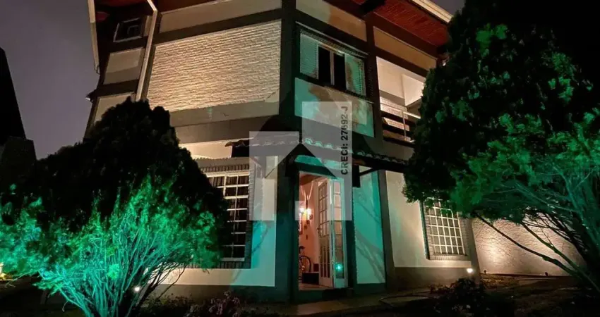 Excelente Sobrado com 3 Dormitórios sendo 1 Suíte Master, Arquitetura Diferenciada Estilo Industria