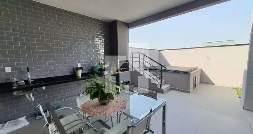 Magnifica Casa Térrea com 3 Suítes, Espaço Gourmet com Jacuzzi, 156m² - Condomínio Phytus, Cabreúva