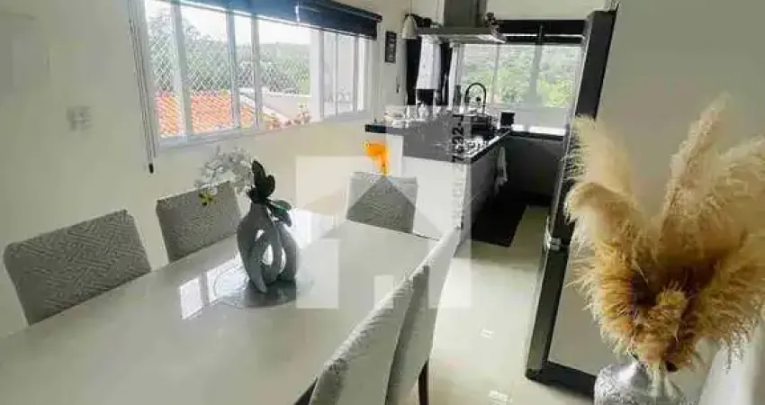 Sobrado 3 andares à Venda, 3 Dormitórios sendo 1 Suíte, Espaço Gourmet, Jardim Vera Regina, Campo L