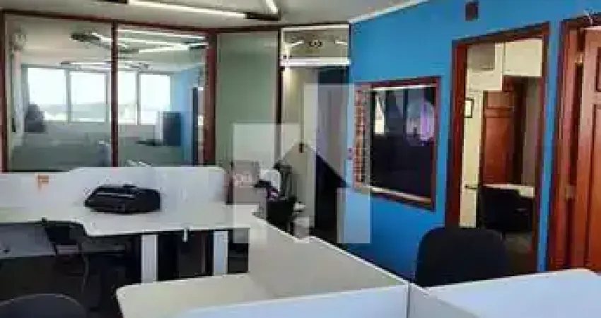 Sala comercial com 246m² à venda, Rua Anchieta, Edíficio Capri, Vila Boaventura, Jundiaí, SP