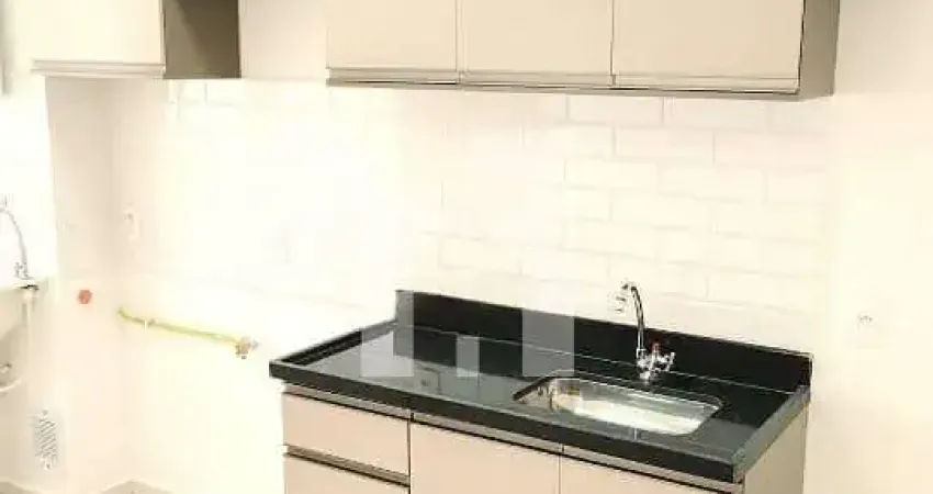 Apartamento com 2 dormitórios para Investimento (Acabou de ser locado) à venda, 44m² -  Condomínio