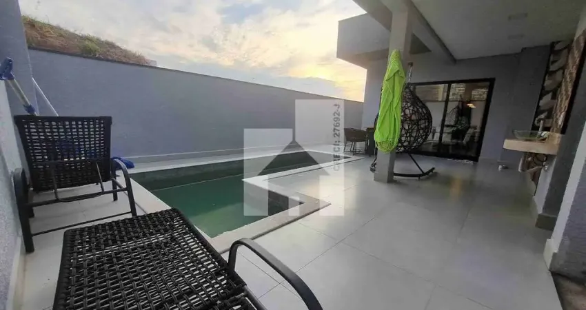 Casa térrea com piscina, 3 suítes à venda, 240m² - concominio bella vittá - jardim celeste, jundiaí