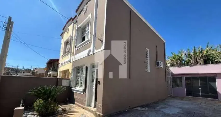 Casa / sobrado à venda com 02 dormitórios, 6 vagas - 135m² - bairro jardim colônia, jundiaí, sp