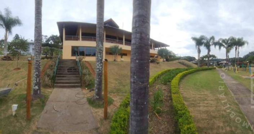 Terreno a venda  1216m² no Condomínio Santa Bárbara - Jambeiro SP