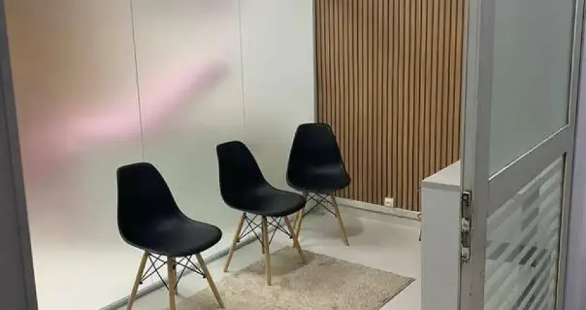Sala Comercial à Venda, 44m², 1 banheiro, 2 ambientes, 1 vaga, Vila Adyana