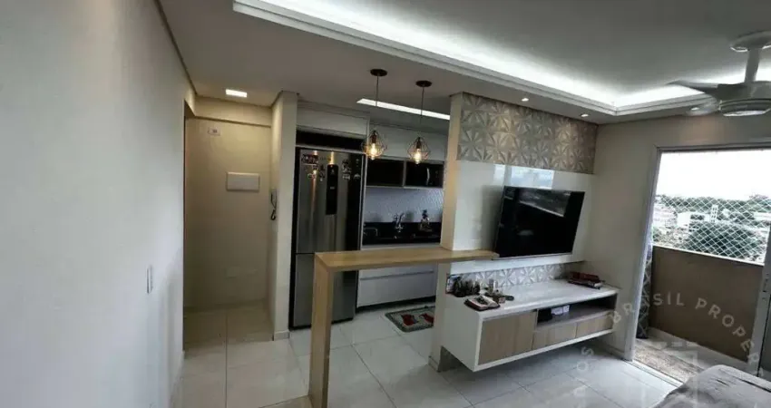 Apartamento mobiliado 2 quartos 1 suíte com sol da tarde no monte castelo