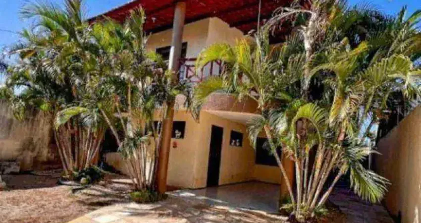Casa com 4 dormitórios à venda, 336 m² por R$ 950.000,00 - Edson Queiroz - Fortaleza/CE