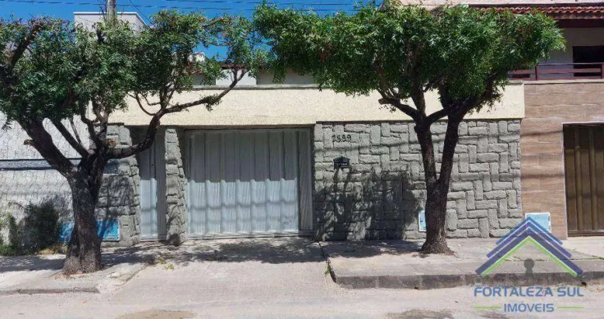 Casa com 5 dormitórios à venda, 207 m² por R$ 550.000,00 - Edson Queiroz - Fortaleza/CE