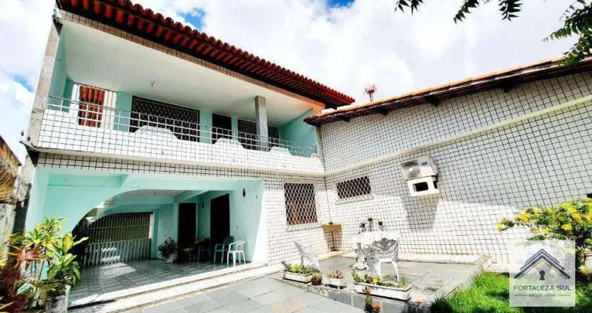 Casa com 4 dormitórios à venda, 303 m² por R$ 1.900.000,00 - Parquelândia - Fortaleza/CE