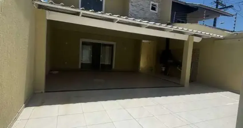 Casa com 4 quartos à venda na Rua José Moacir Bezerra, 2035, Sapiranga, Fortaleza