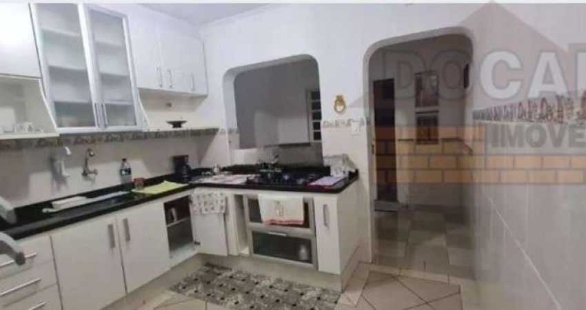 Casa com 2 quartos à venda na Avenida Doutor José Maciel, 1358, Jardim Maria Rosa, Taboão da Serra