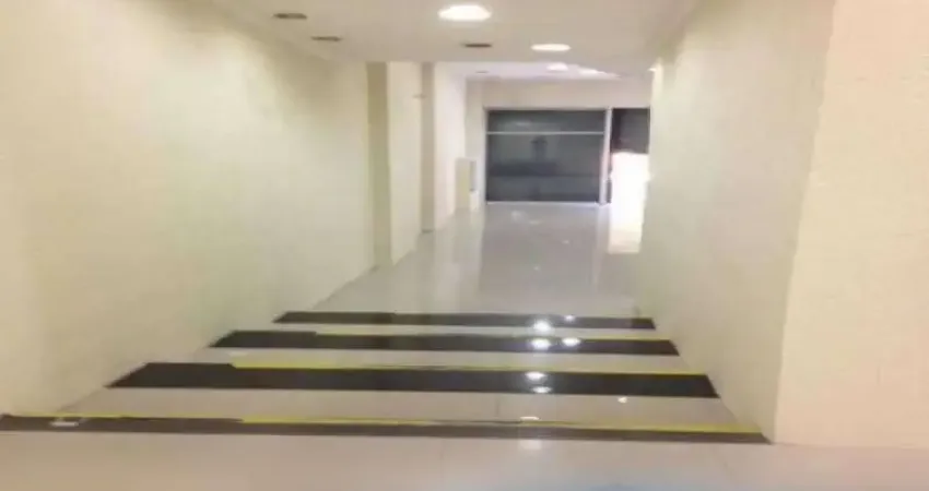 Ponto comercial para alugar na Praça da República, República, São Paulo