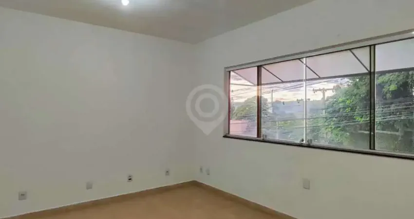Sala comercial para alugar na Avenida Maria Thereza da Costa Naufal, Parque das Laranjeiras, Itatiba