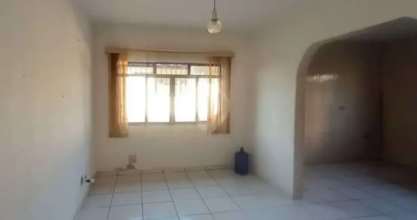 Casa com 3 quartos para alugar na Rua Maria de Lourdes Pantano Scavone, Jardim Santo Antônio, Itatiba